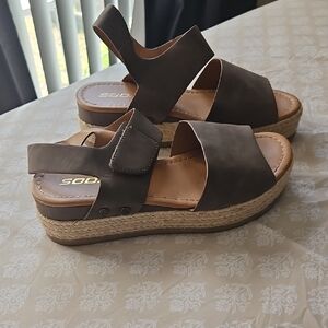 Soda Women's Tan Wedge Sandals